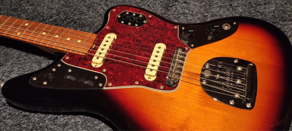 Fender Jaguar Vintera 60s - Como Nova