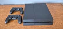 Playstation 4 - 500 GB + 2 pady i kilka gier