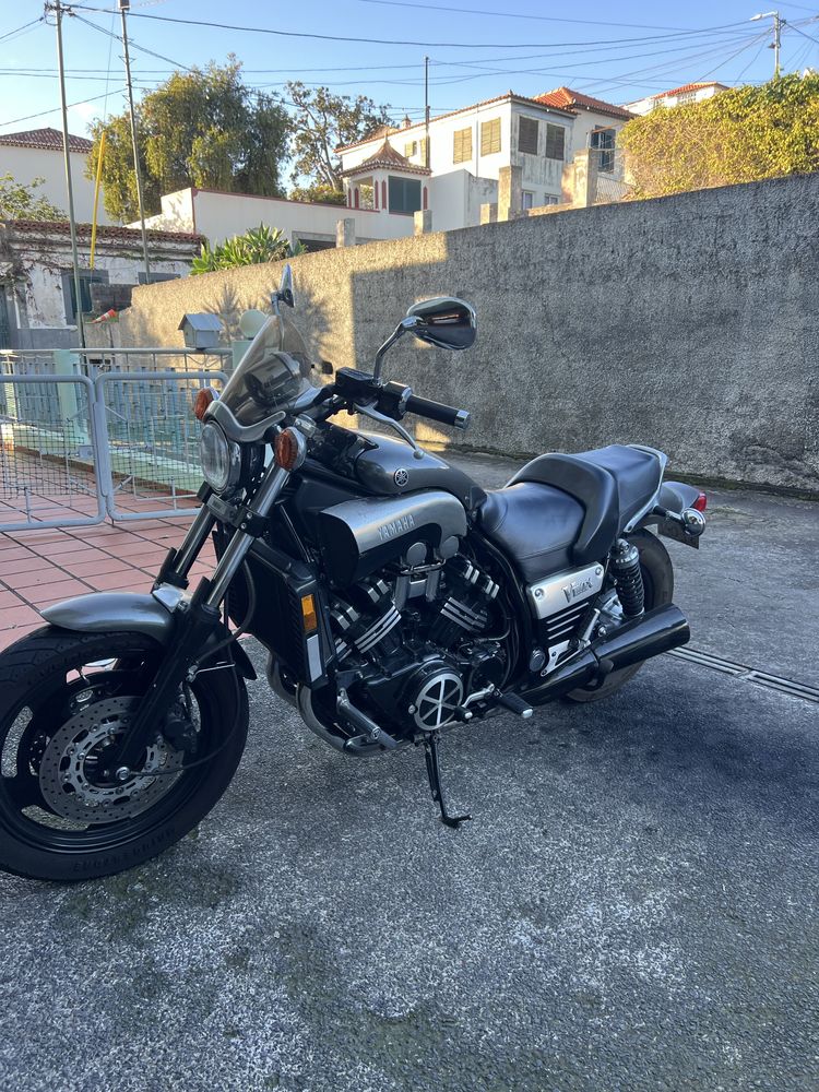 Yamaha Vmax 1200
