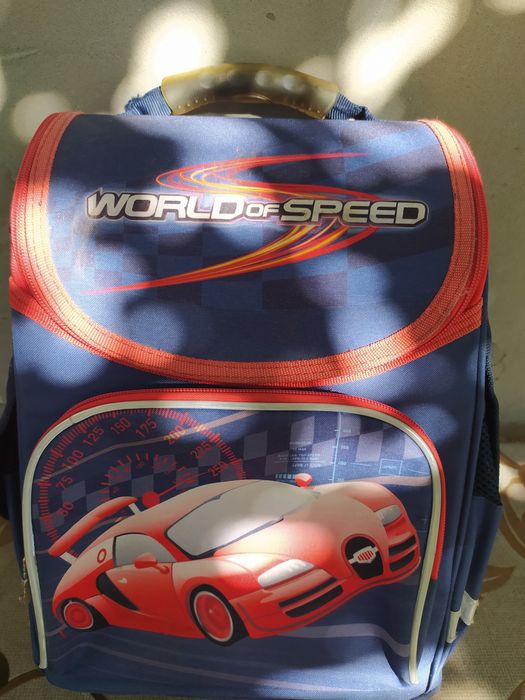 Продам школьный рюкзак для мальчика