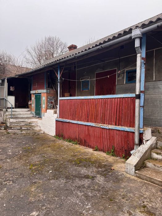 Продаж 1 поверхового будинку з верандою і ділянкою на 0.25 соток