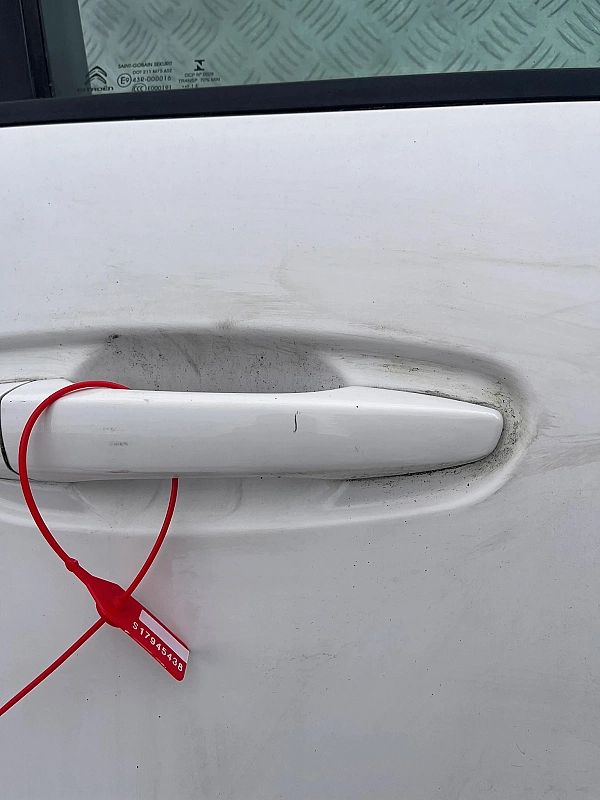 Drzwi Prawy Przod Przednie Z Listwa Citroen C4 Picasso Ii 2
