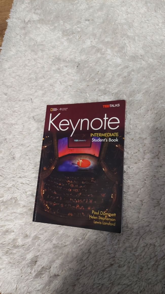 Książka do języka angielskiego " Keynote"