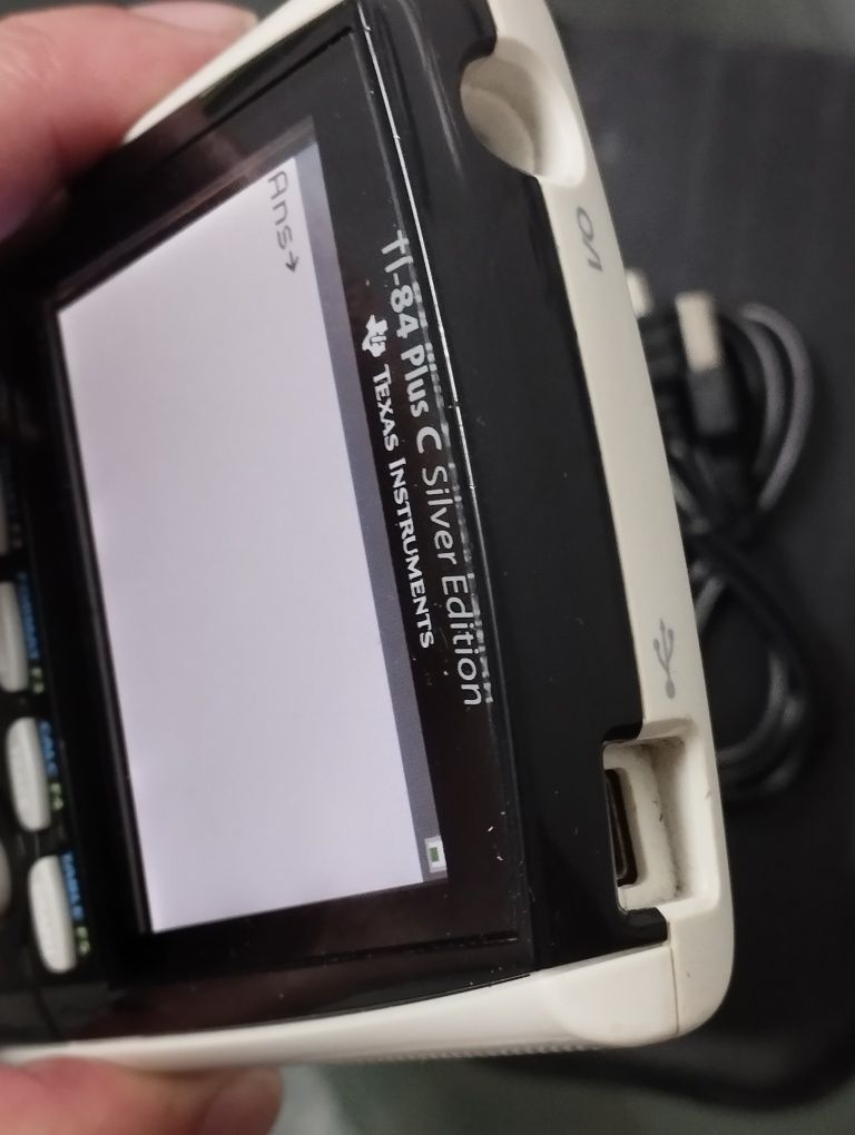 Calculadora gráfica Texas Instruments Ti-84 plus c silver edition
