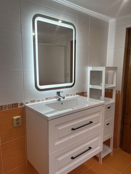 Житловий будинок з мансардою