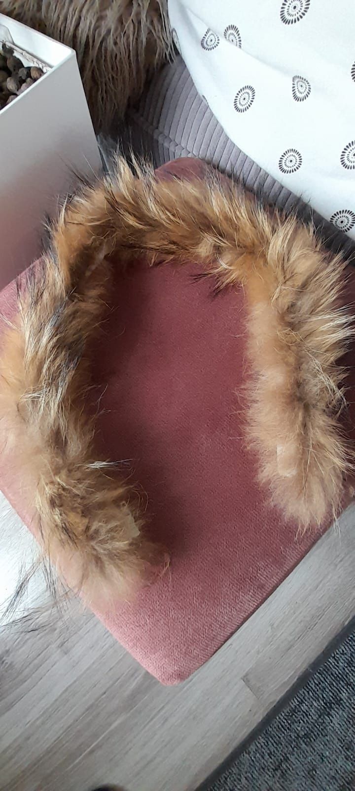 Obszycie kaptura futerko naturalne  65 cm