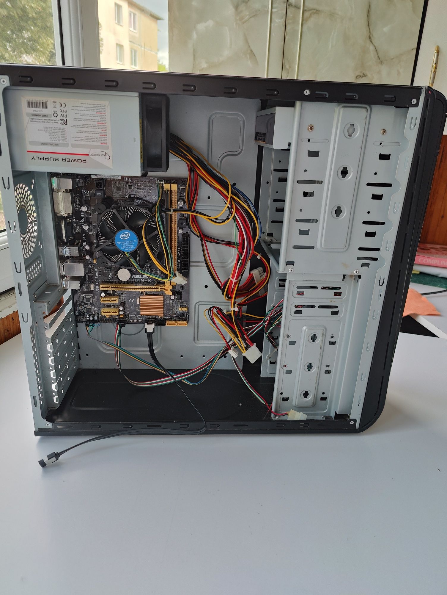 H81m-k + intel i3-4170 + goodram ddr3 8gb 1600 МГц + БП Gembird 450w