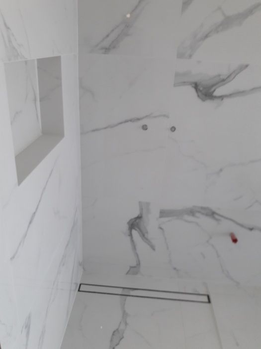 Glazurnictwo/Układanie płytek/ Remonty łazienek