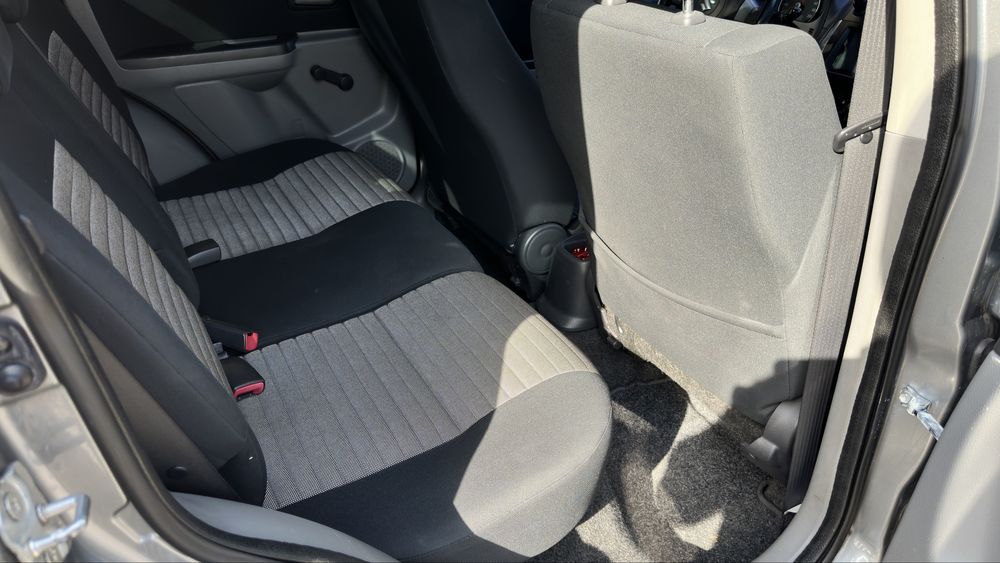 SUZUKI SX4 продаю свій автомобіль