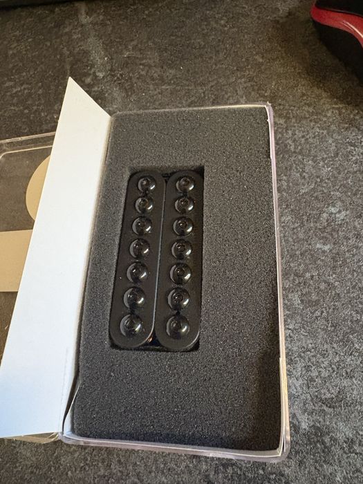 Seymour Duncan Invader 7 string bridge