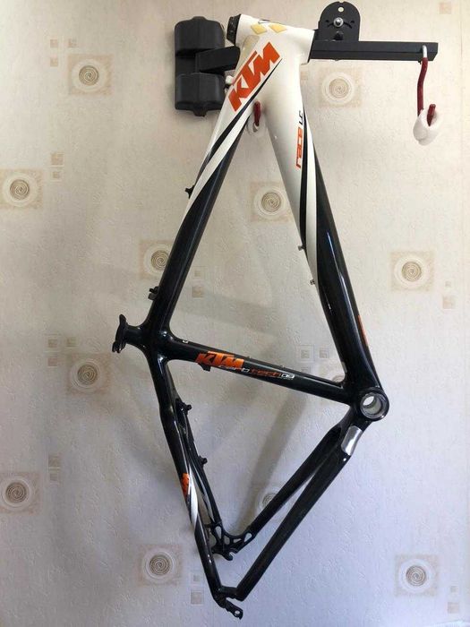 Карбонова рама КТМ 48 cm