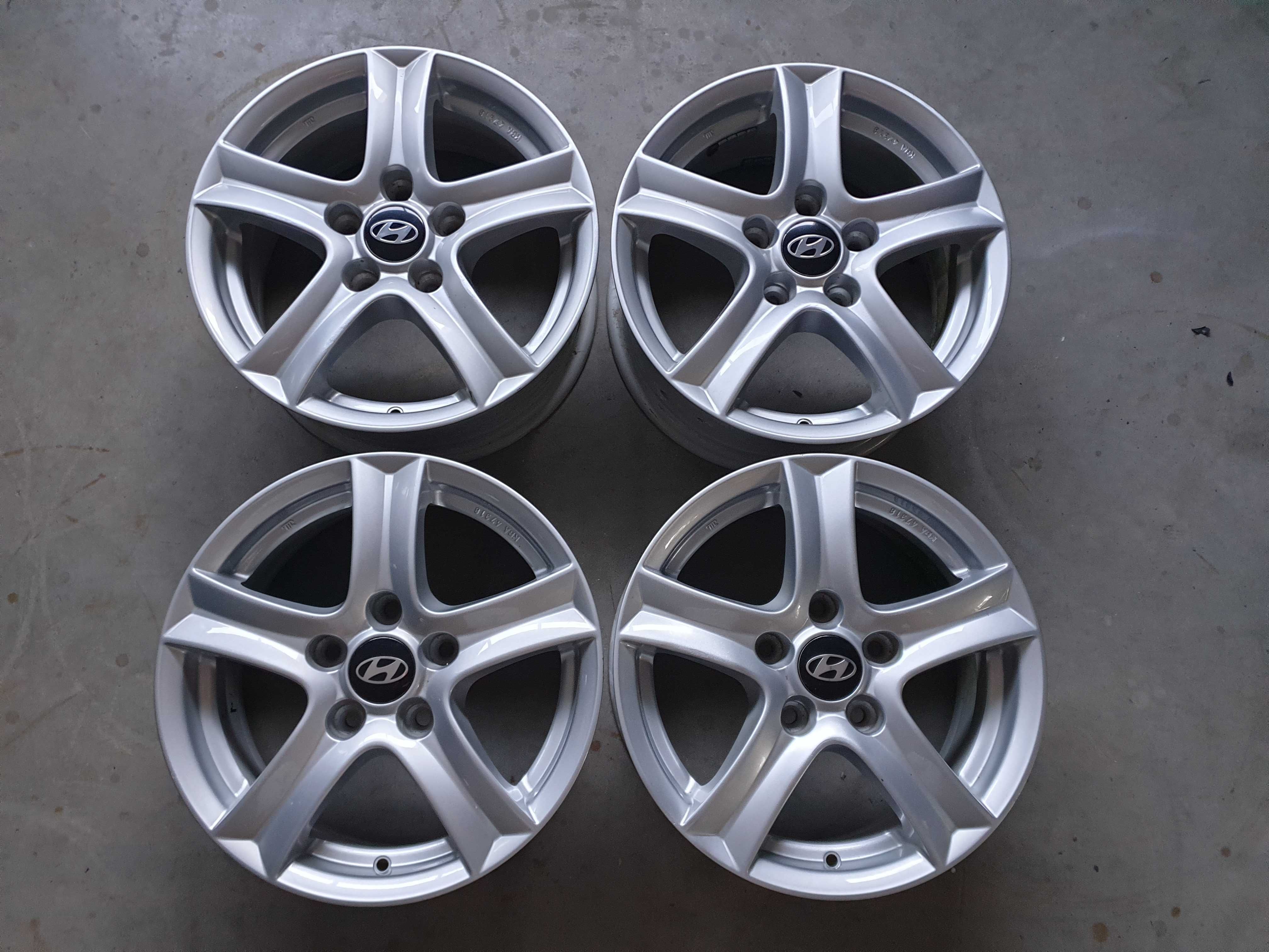 Alufelgi 15" 5x114,3 Hyundai i30 ix20 Kia Carens Pro Ceed Soul Venga