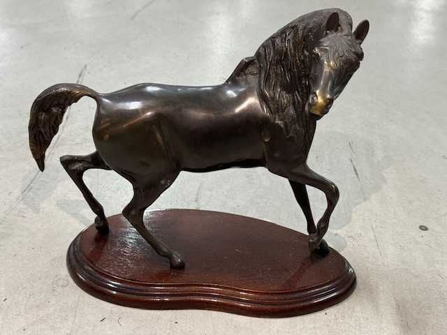 CAVALO, ESCULTURA EM BRONZE