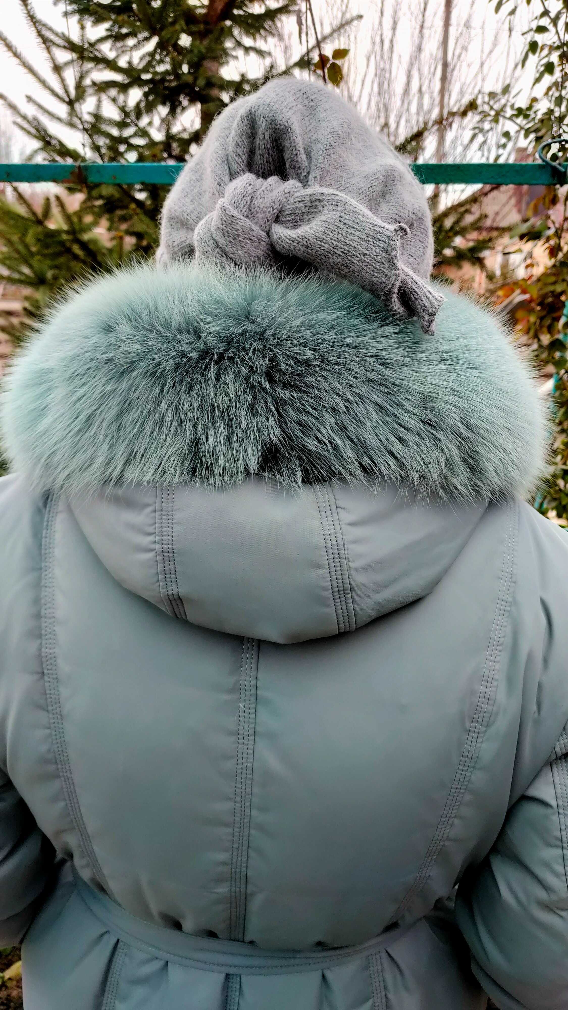 Пальто пуховик 54 DESENTLY 70%пух.30%перо