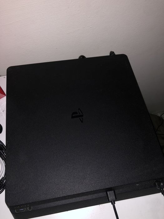Vendo Ps4 1T Slim ou troco/vai com o ecra