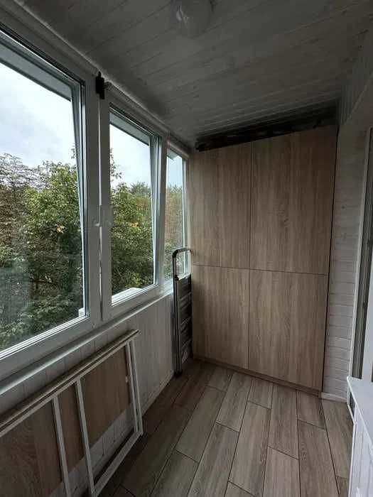 Двокімнатна квартира за адресою Олега Мудрака, 41.