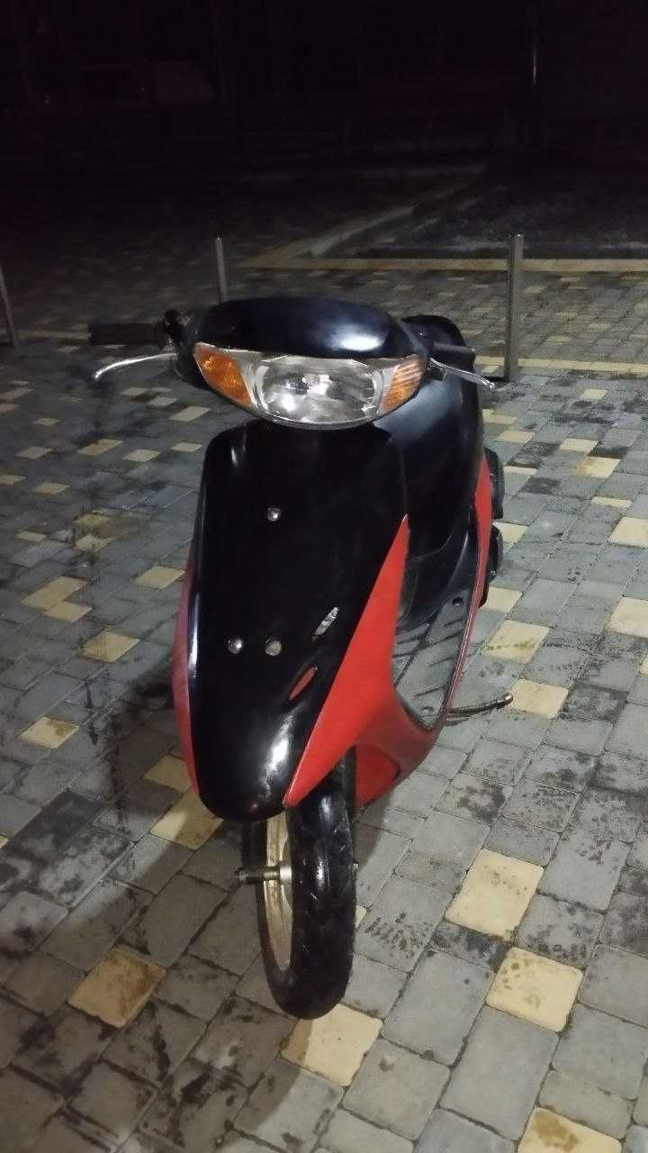 Продам скутер Honda Dio 34