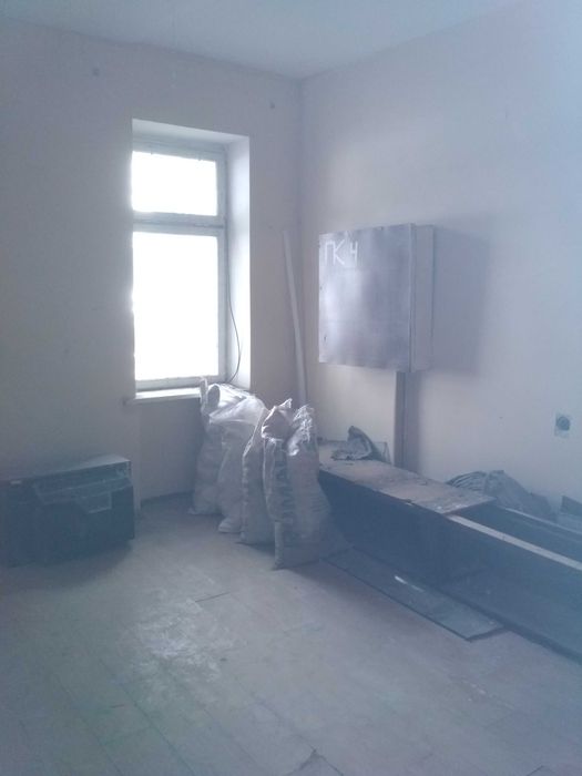 Група нежитлових приміщень 984,5 м2,  0,09 га, Сміла, вул. Павлова, 16