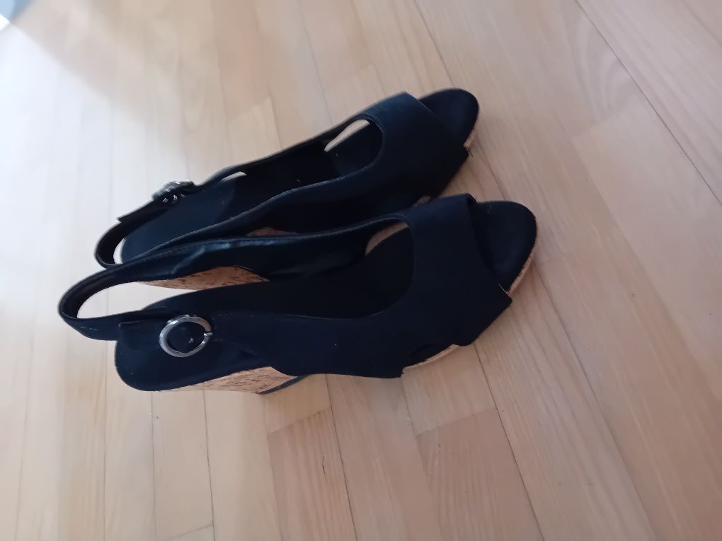 Buty sandaly damskie na koturnie 40