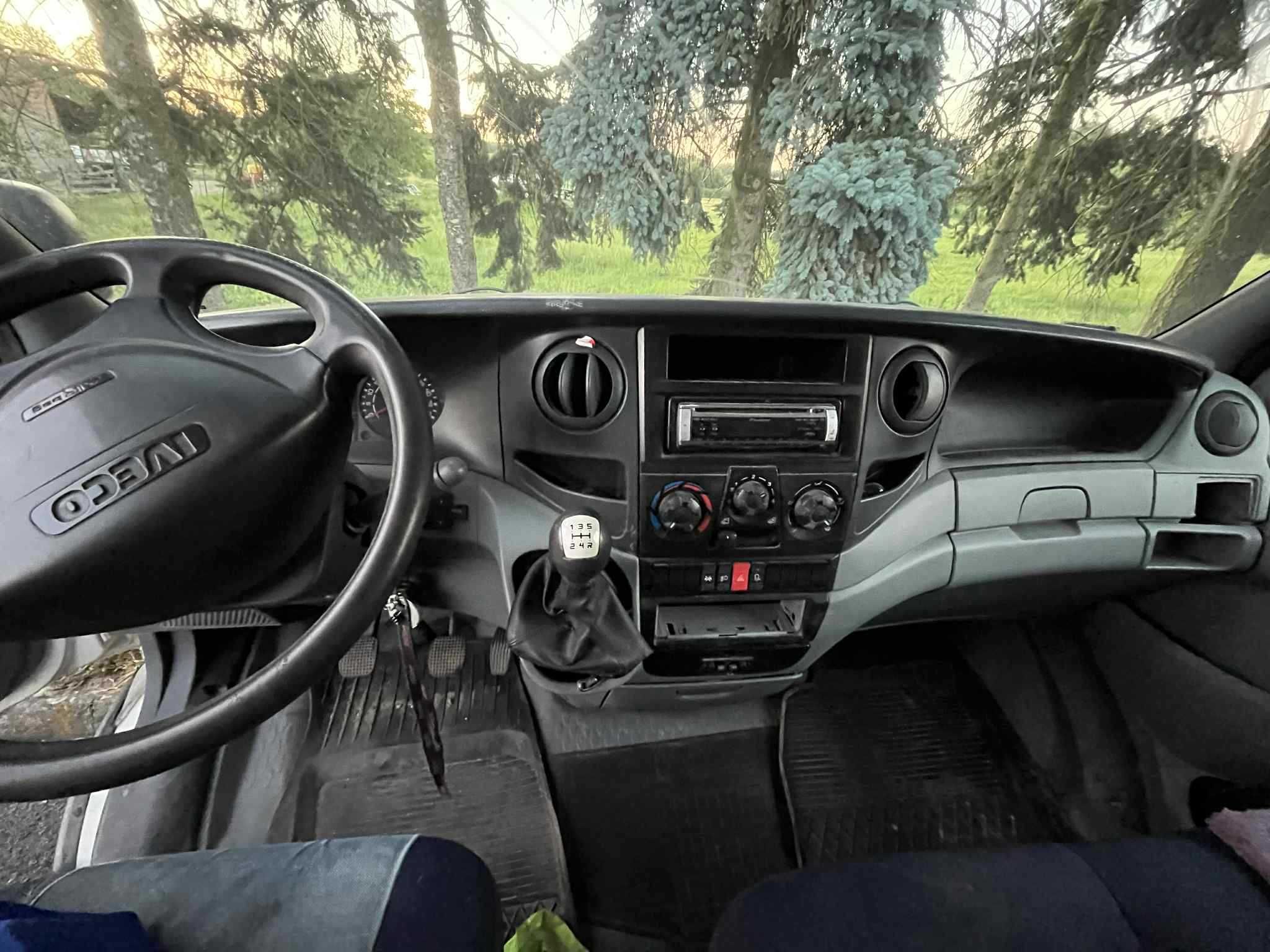 2008 iveco 35s14