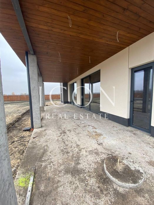 Продаж будинку | 296м² | KM «Тепло», c.Крушинка