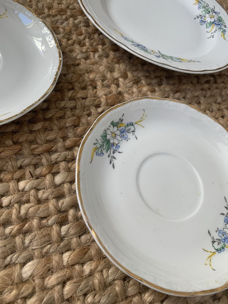 Talerze komplet zestaw białe wzory kolorowe kwiaty boho porcelana