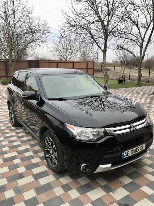 Мitsubishi Outlander 3(GT,3 літра)