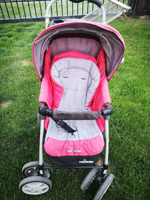 Spacerówka dla dziewczynki