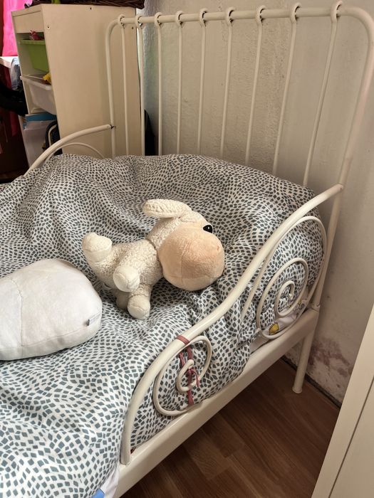 Cama criança ferro Ikea extensível