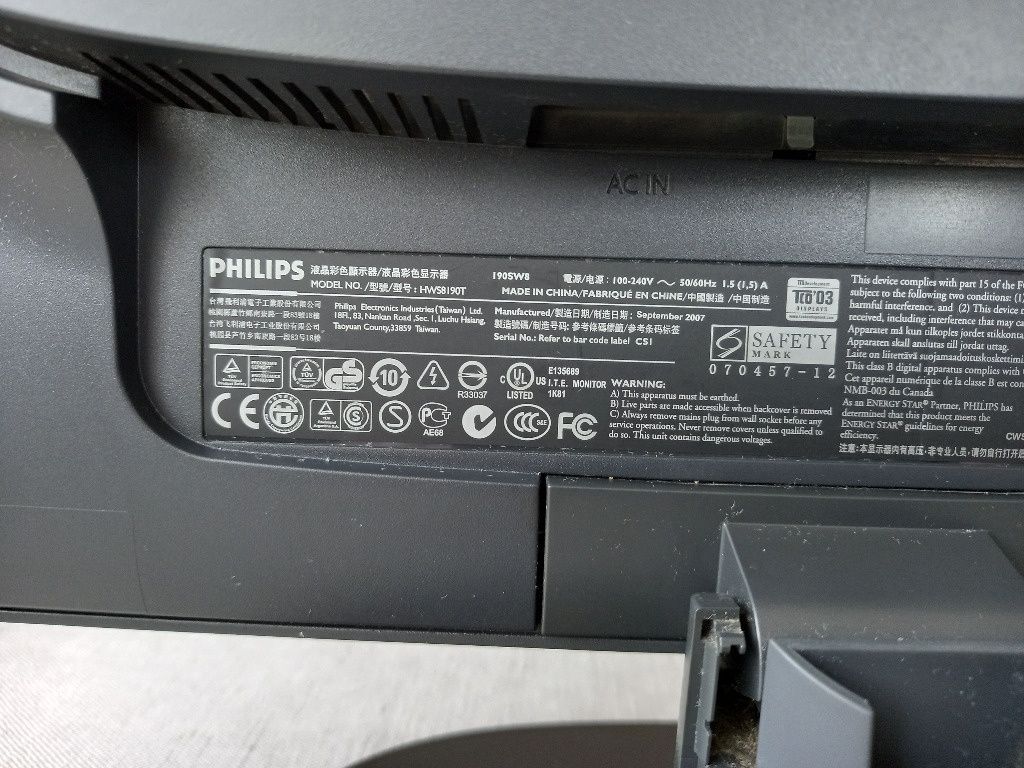 Monitor Philips 190SW8 model HWS8190T