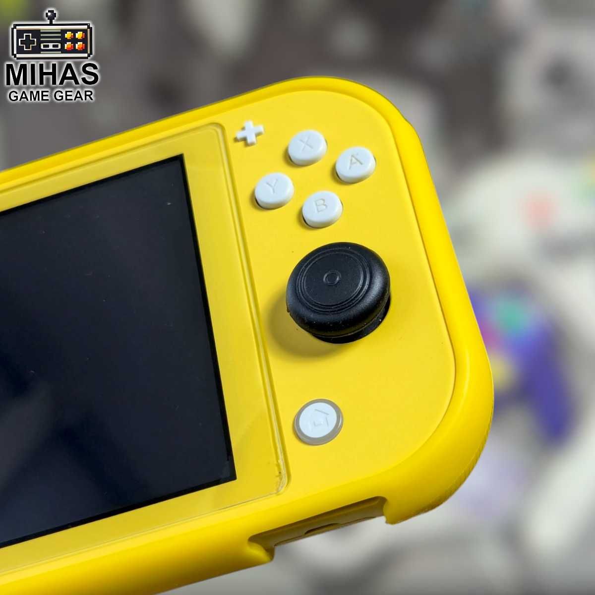 Nintendo Switch Lite: чохол-бампер, накладки на джойстики Набір — 2в1