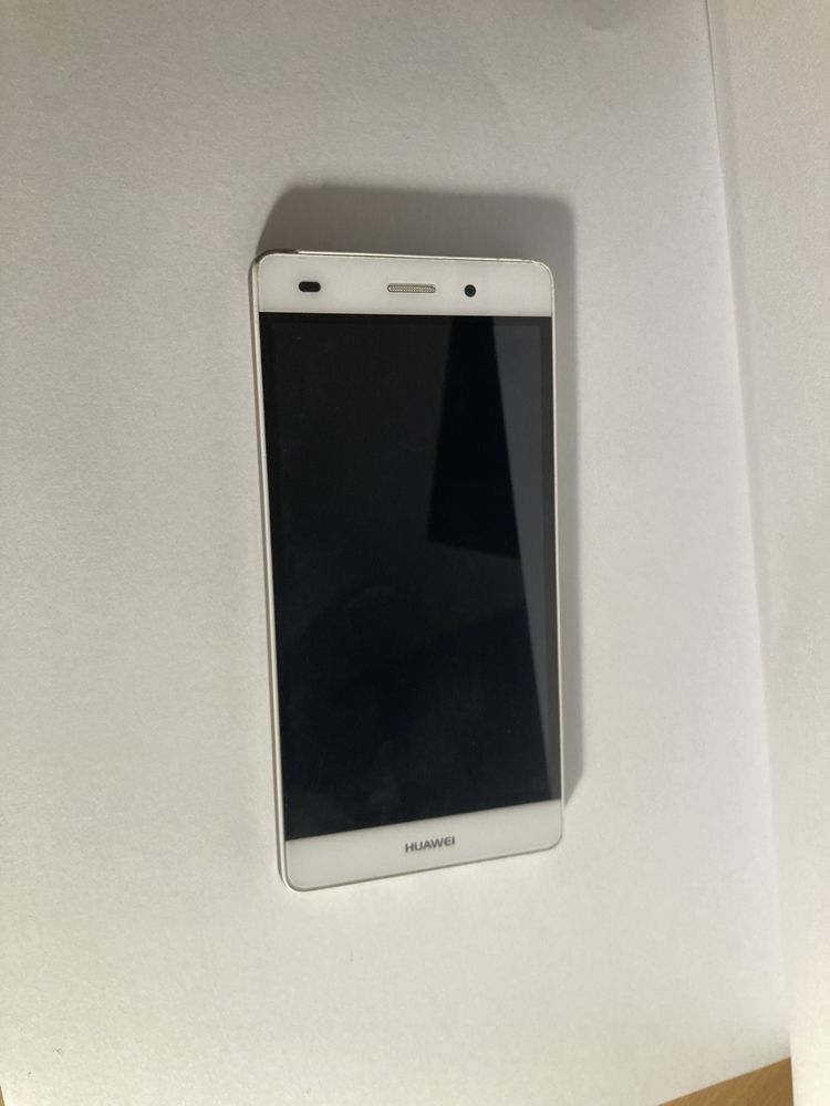 Huawei P8 lite w  dobrym stanie