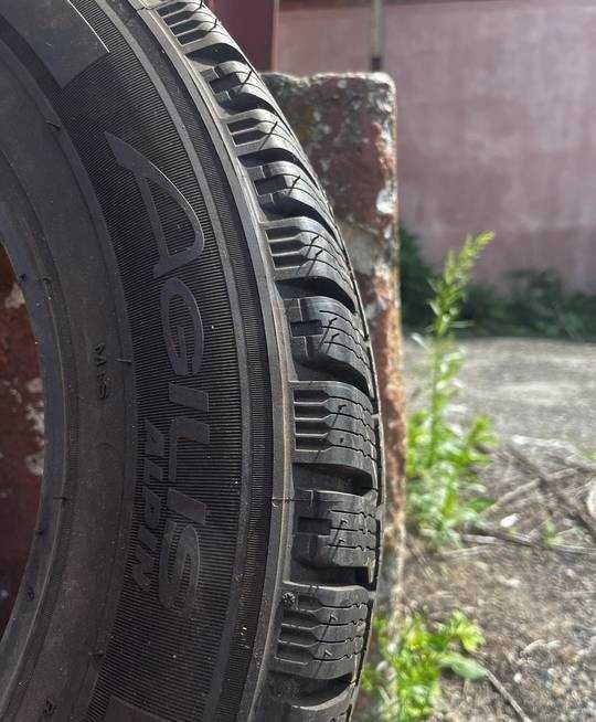 Opona Michelin Agilis Alpin 185/75R16C M+S 104/102R