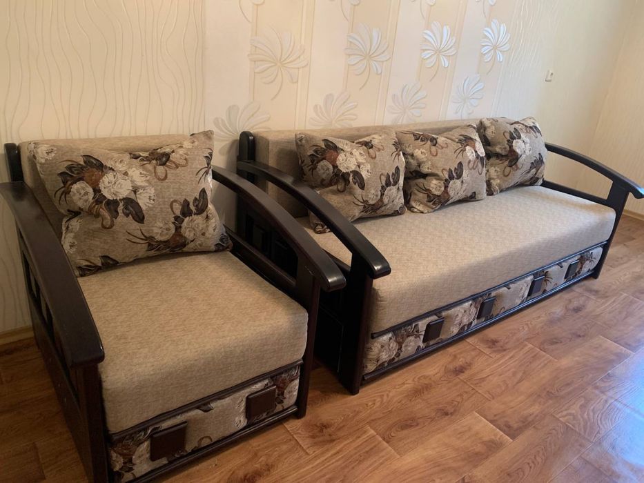 Диван і крісло. Розкладні. Хороший стан