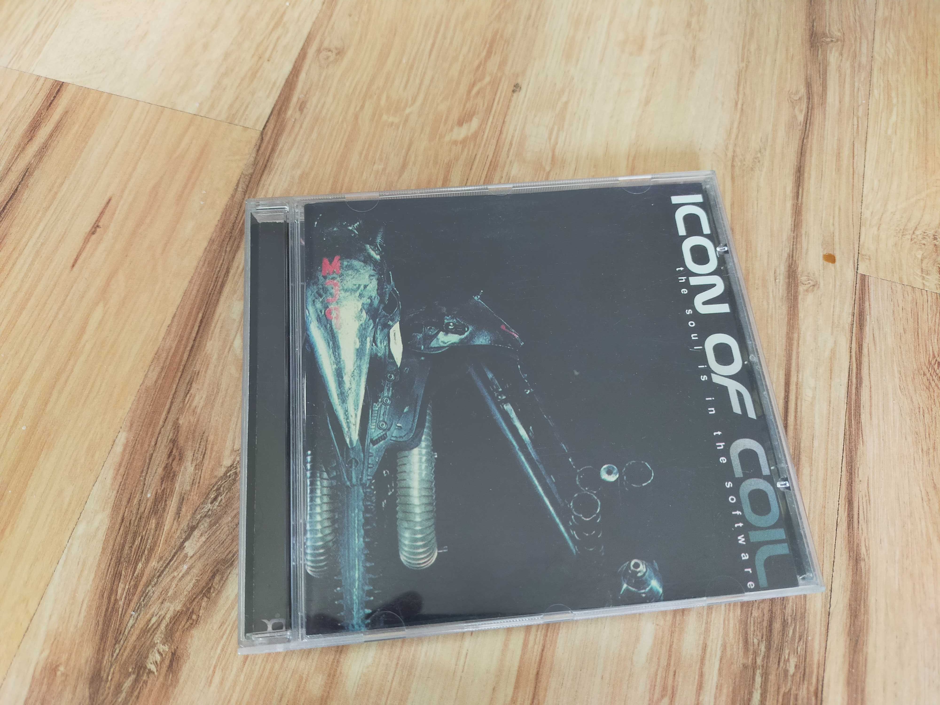 ICON OF COIL - "The Soul Is In The Software" CD jak nowa ! Wyd. USA