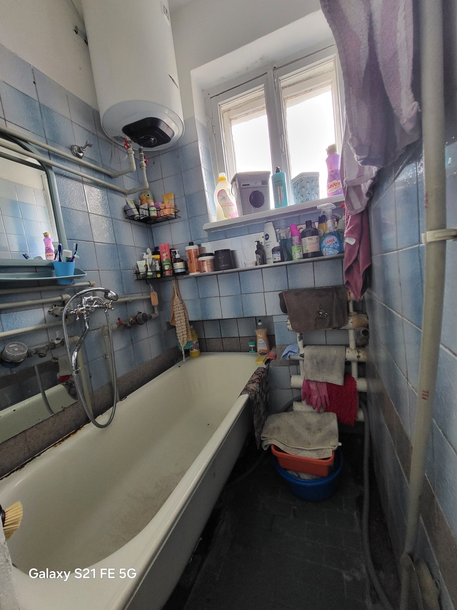 Продам 2 х комн.кв в районе Металлургов / 3 этаж / полномтражная