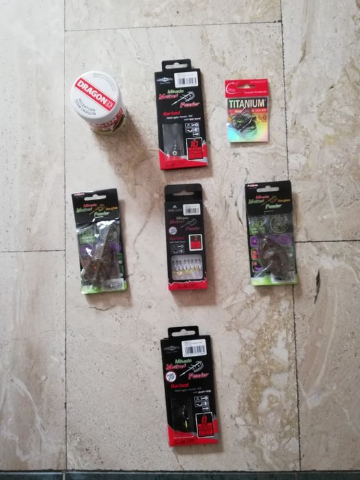 Zestaw akcesoriów wędkarskich grunt, metoda, karp, leszcz feeder