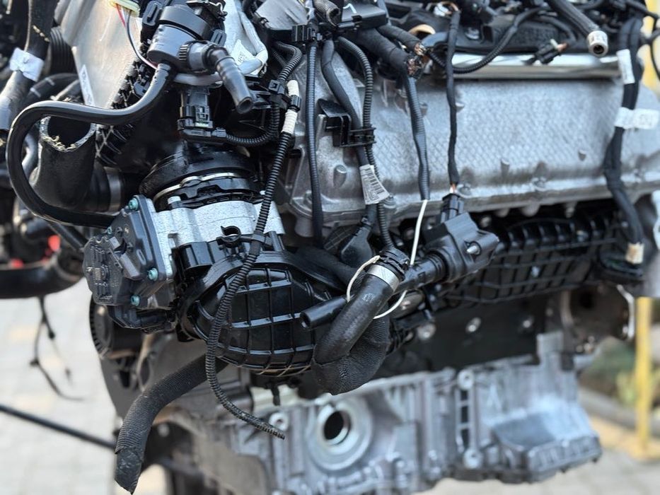 Мотор Двигатель Двигун BMW N63 N63B44D 4.4 G30 G11 G05 G07 X5 X7