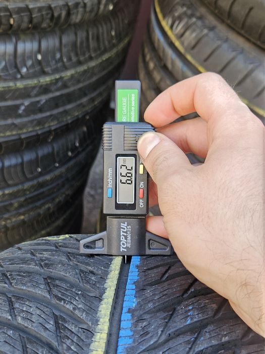 Шины БУ 235 55 R 17 Michelin pilot alpin 5 комплект зима