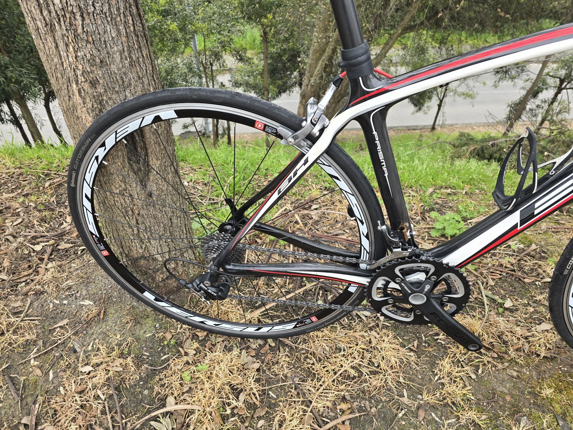 Bh de carbono com 105 como nova