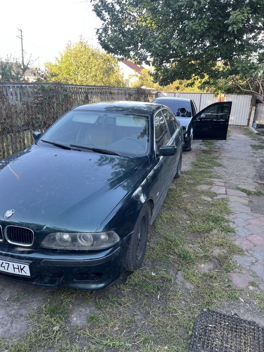 Продам Бмв е39 автомат