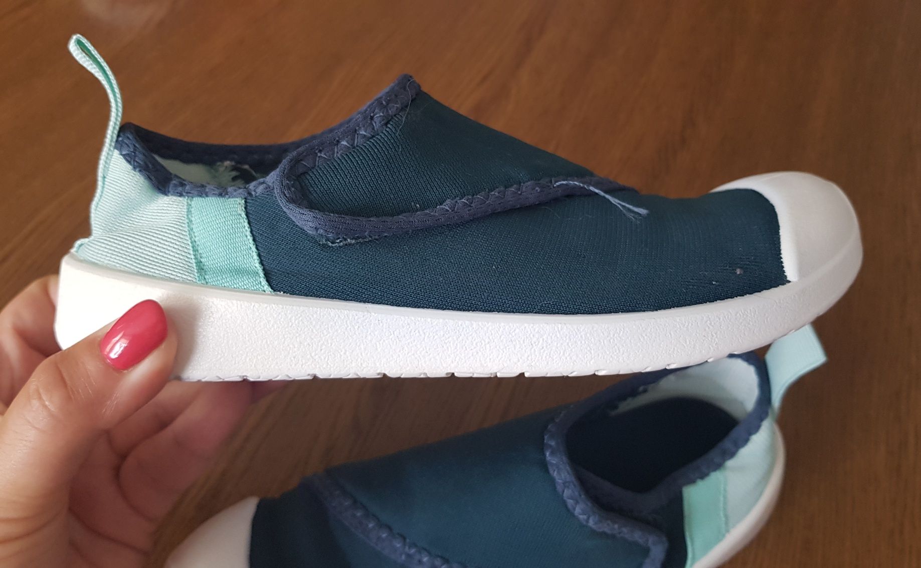 Buty do wody chłopięce rzepy Decathlon r.30/31