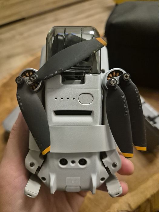 Dron DJI 4k fly more combo + DJI care 2 lata