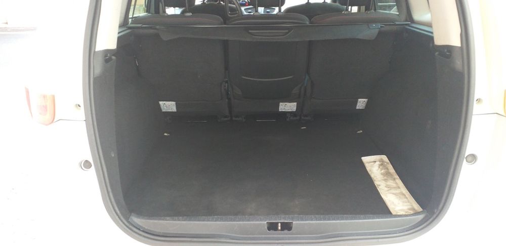 Renault Grande Scenic 1.5 Dci 110 C.V. 5lug.(Otimo estado)