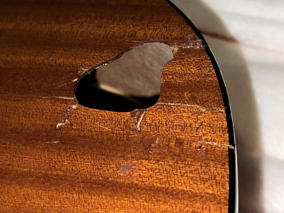 Guitarra Clássica Artesanal de construção portuguesa