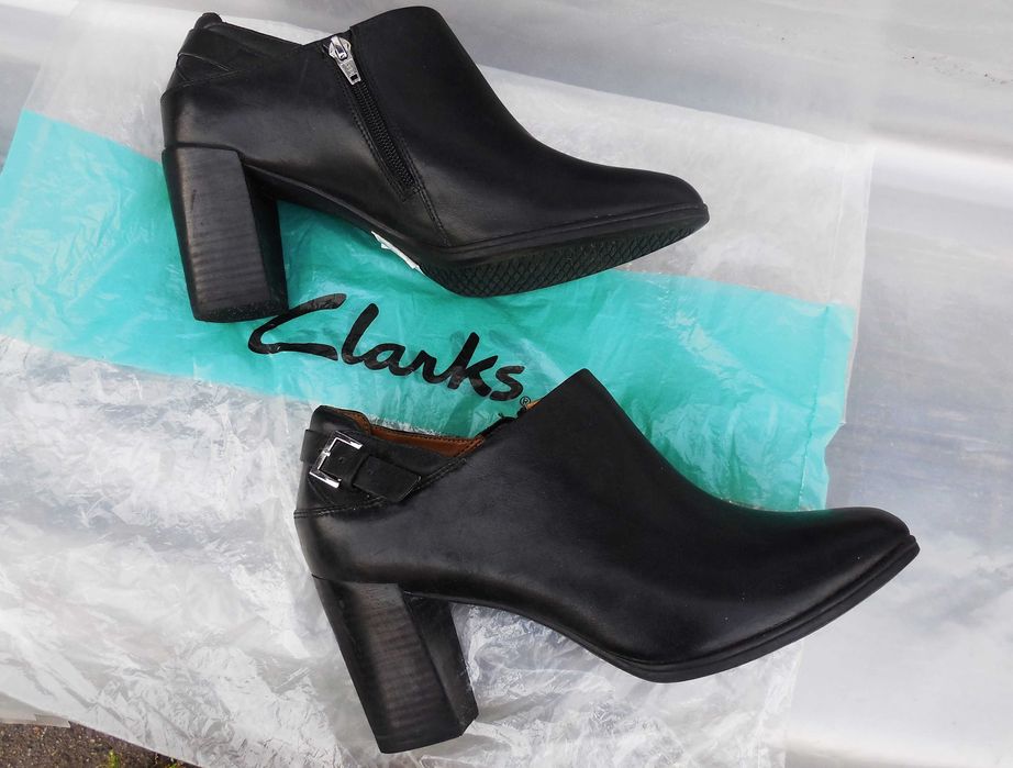 туфли / полуботиночки  от" Clarks" / Кларкс