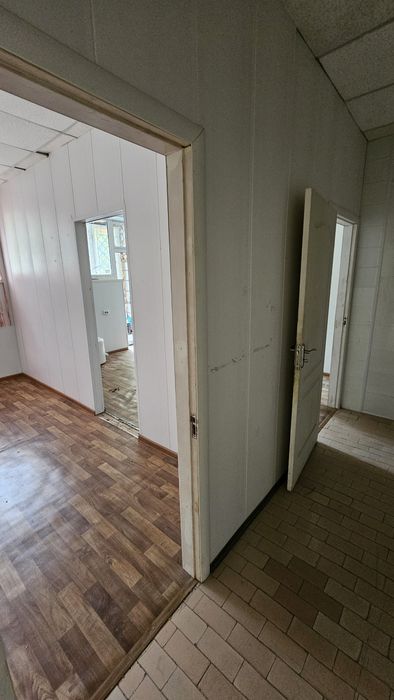 Помещение с отдельным входом около 50 м/кв. От Собственника