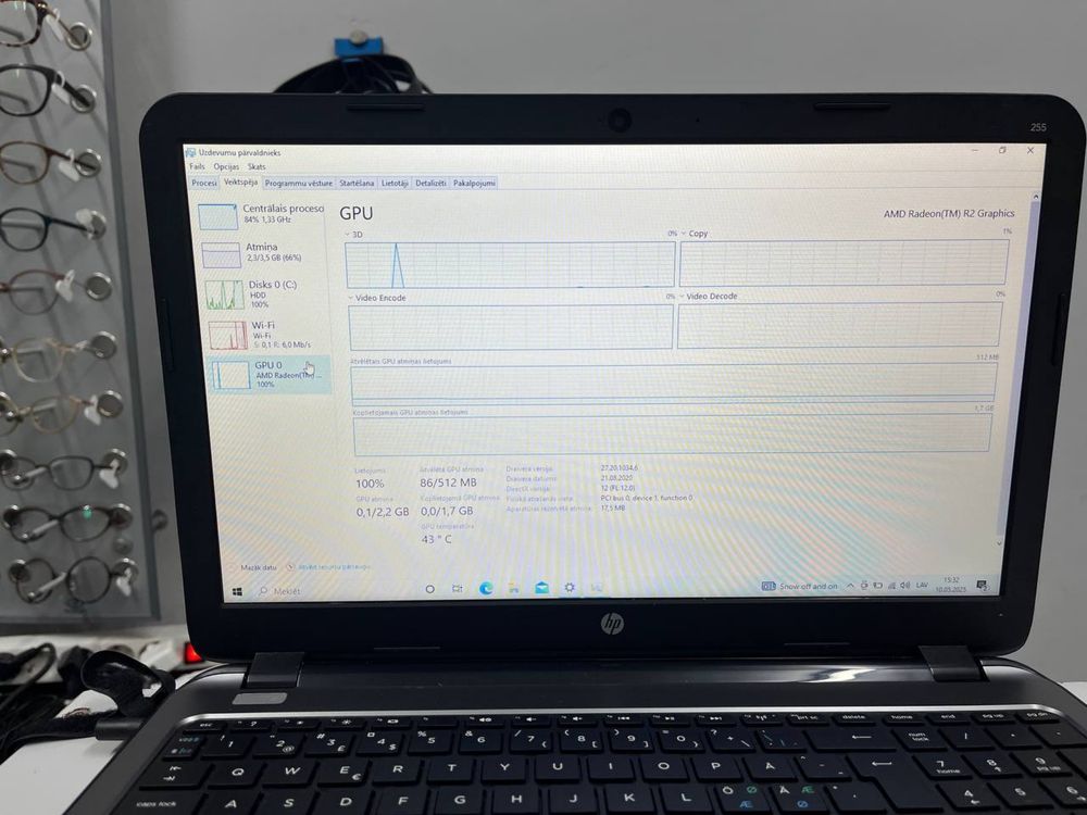 Ноутбук HP 255 G3 AMD E1-6010 Radeon R2