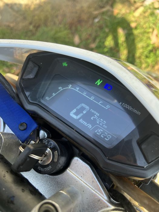 Мотоцикл HORNET DAKAR PRO 250 на доках . Торг присутній