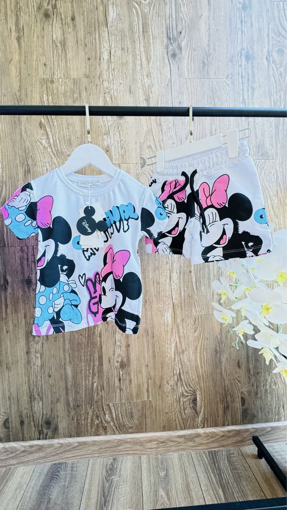 Дитячий костюм Zara -Disney . Преміум якості .